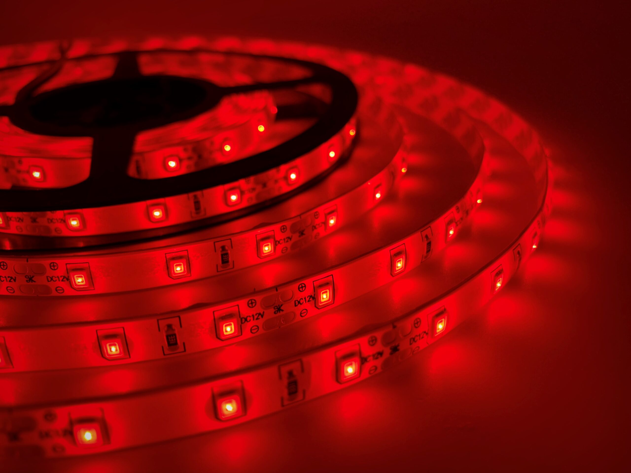 Biom SMD2835 60 LED 4,8W/m 12V IP65 червоний (red) \світлодіодна стрічка, led стрічка 12v, лед стрічка 12в, світлодіодна стрічка 12 вольт, led стрічка червона, led стрічка для підсвітки, led стрічка biom, led стрічка ip65, купити світлодіодну стрічку, купити led стрічку, 60 led/м