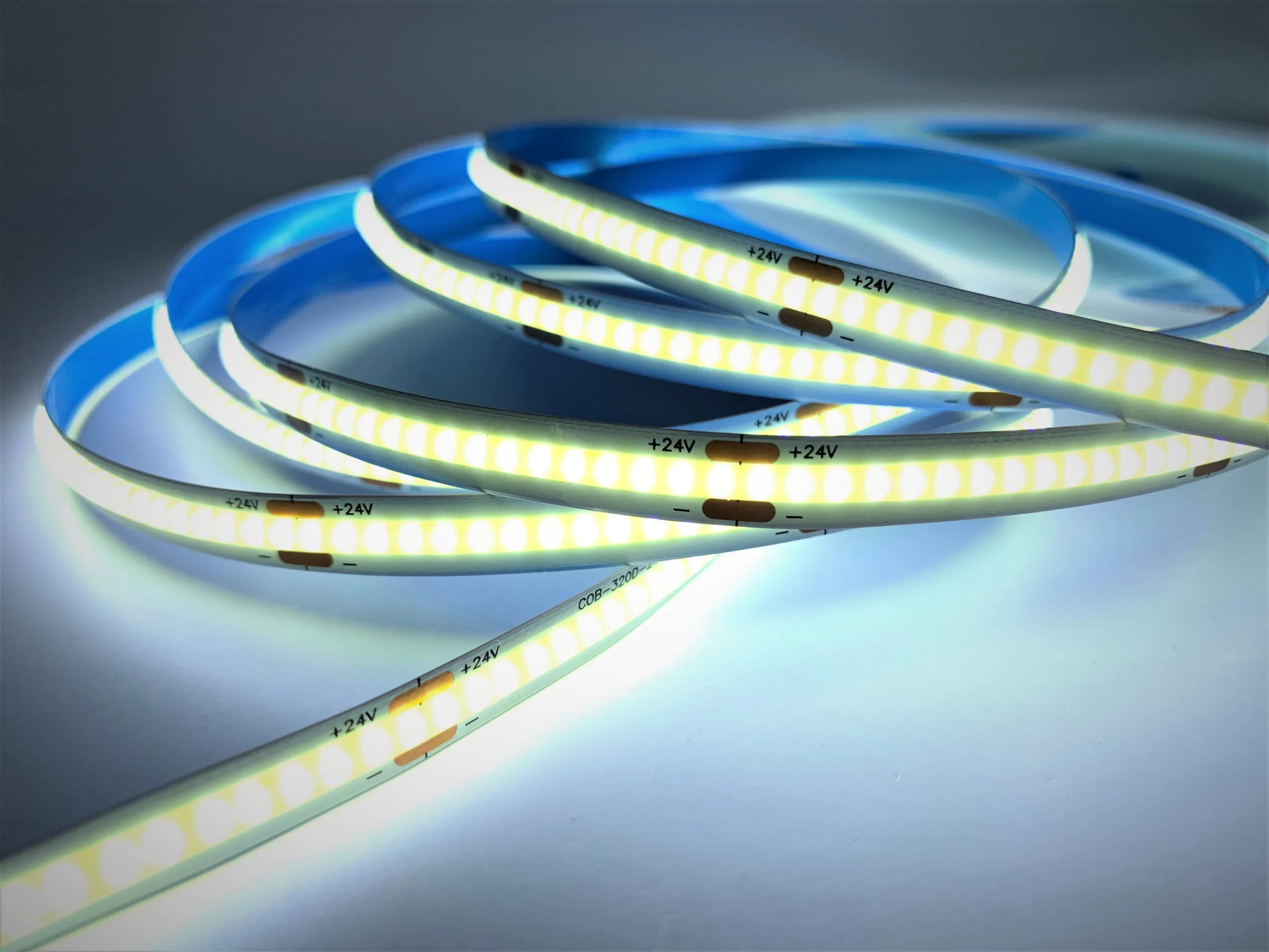 LT COB 320 LED 12W/m 24V холодний білий (6000K) світлодіодна стрічка, led стрічка 24v, світлодіодна стрічка 24 вольт, cob стрічка, стрічка холодне світло, led 6000k, led стрічка для освітлення інтер’єру, led стрічка для меблів, купити світлодіодну стрічку, 320 led/м