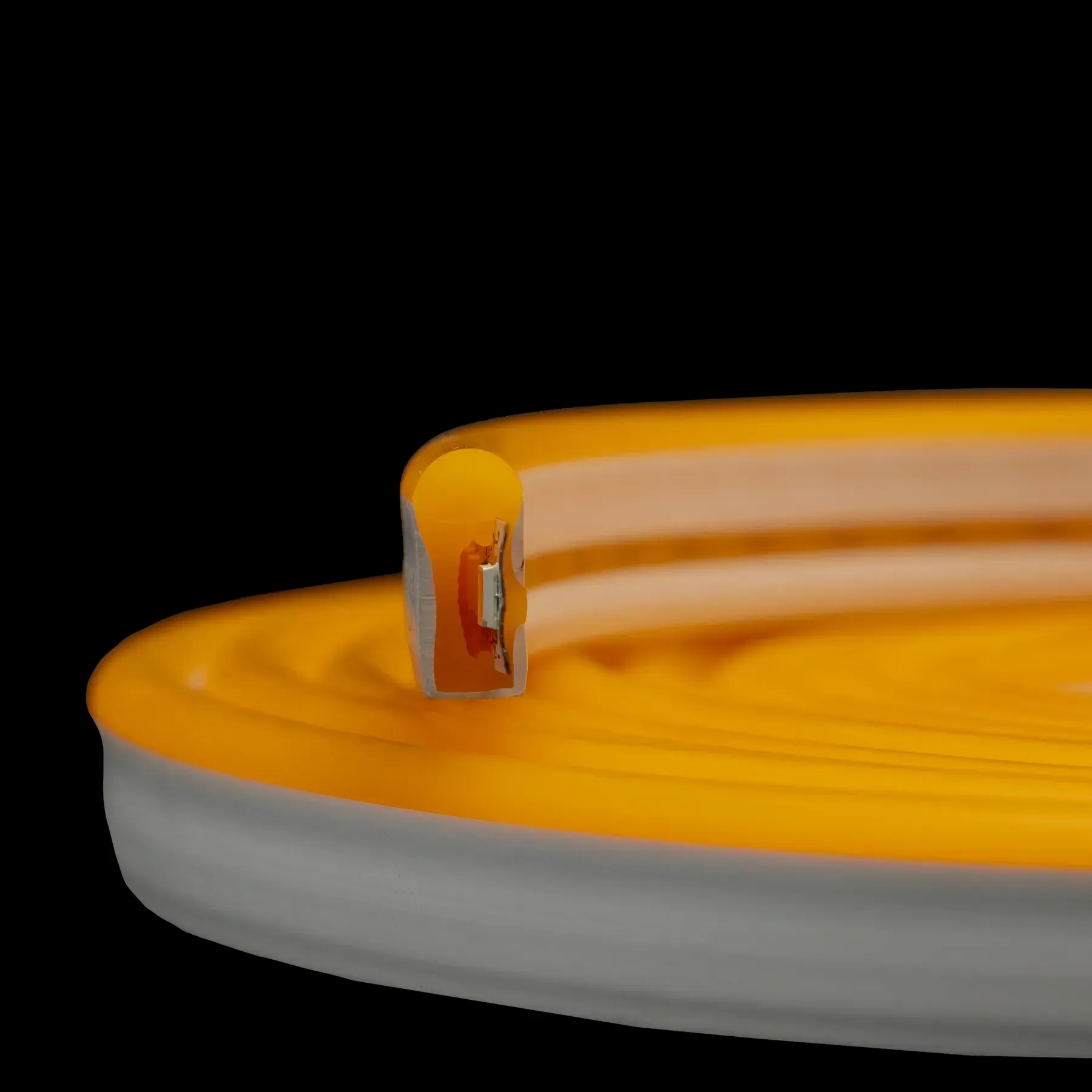 Світлодіодний неон PROLUM FX 6x12mm 12W 12V IP67 помаранчевий (orange) світлодіодний неон помаранчевий, неон PROLUM FX orange, LED неон 12V IP67, купити неон помаранчевий, гнучкий неон 12W.