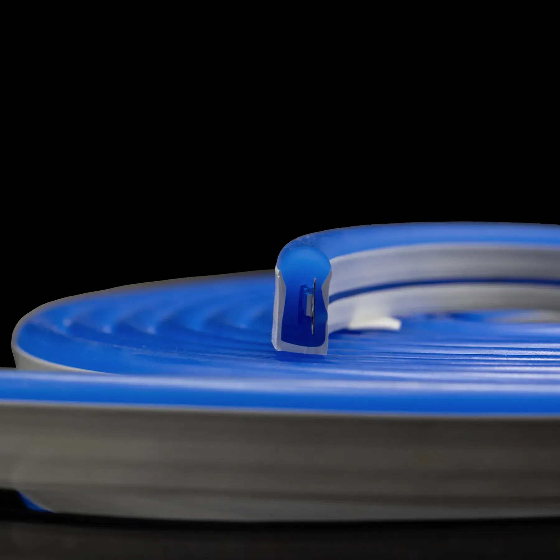 Світлодіодний неон PROLUM SF 8x16mm 10W 12V IP67 синій (blue) світлодіодний неон, PROLUM SF, 8x16mm, 10W, 12V, IP67, синій, blue, контурна підсвітка, гнучкий неон, декоративне освітлення, купити, доставка по Україні