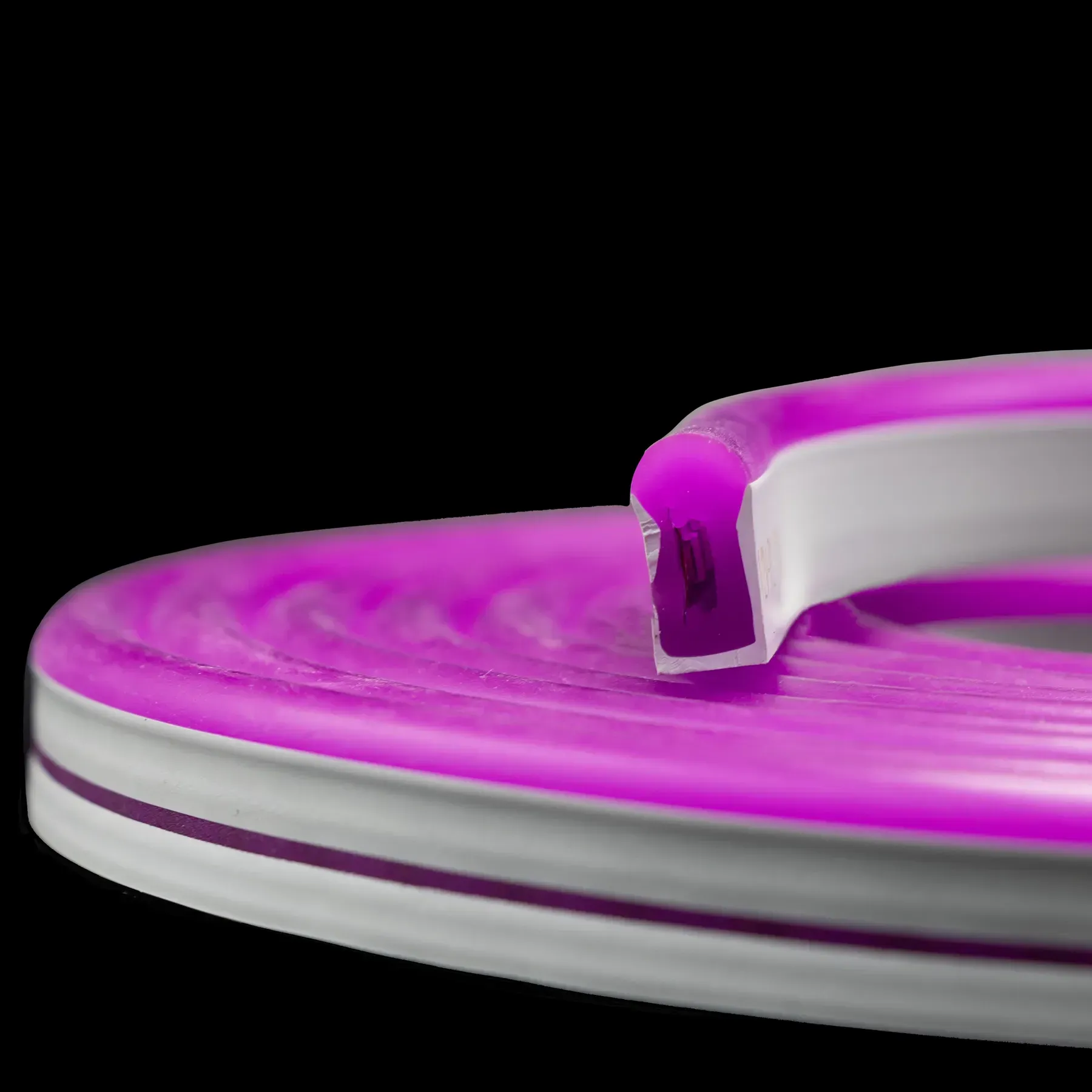 Світлодіодний неон PROLUM LF 8x16mm 12W 12V IP67 фіолетовий (purple) світлодіодний неон, PROLUM LF, 8x16mm, 12W, 12V, IP67, фіолетовий, purple, контурна підсвітка, гнучкий неон, декоративне освітлення, купити, доставка по Україні