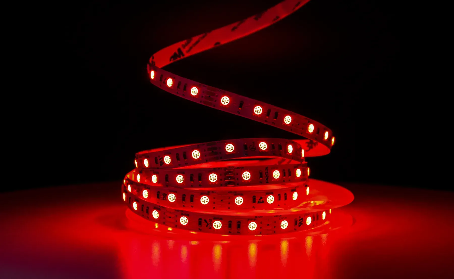 Світлодіодна стрічка PROLUM SG SMD5050 60LED 15W/m 12V IP20 RGB RGB світлодіодна стрічка PROLUM SG, LED стрічка 12V, багатобарвне освітлення, декоративна LED стрічка, LED стрічка для кімнати, світлодіодна RGB стрічка IP20, купити LED RGB Україна