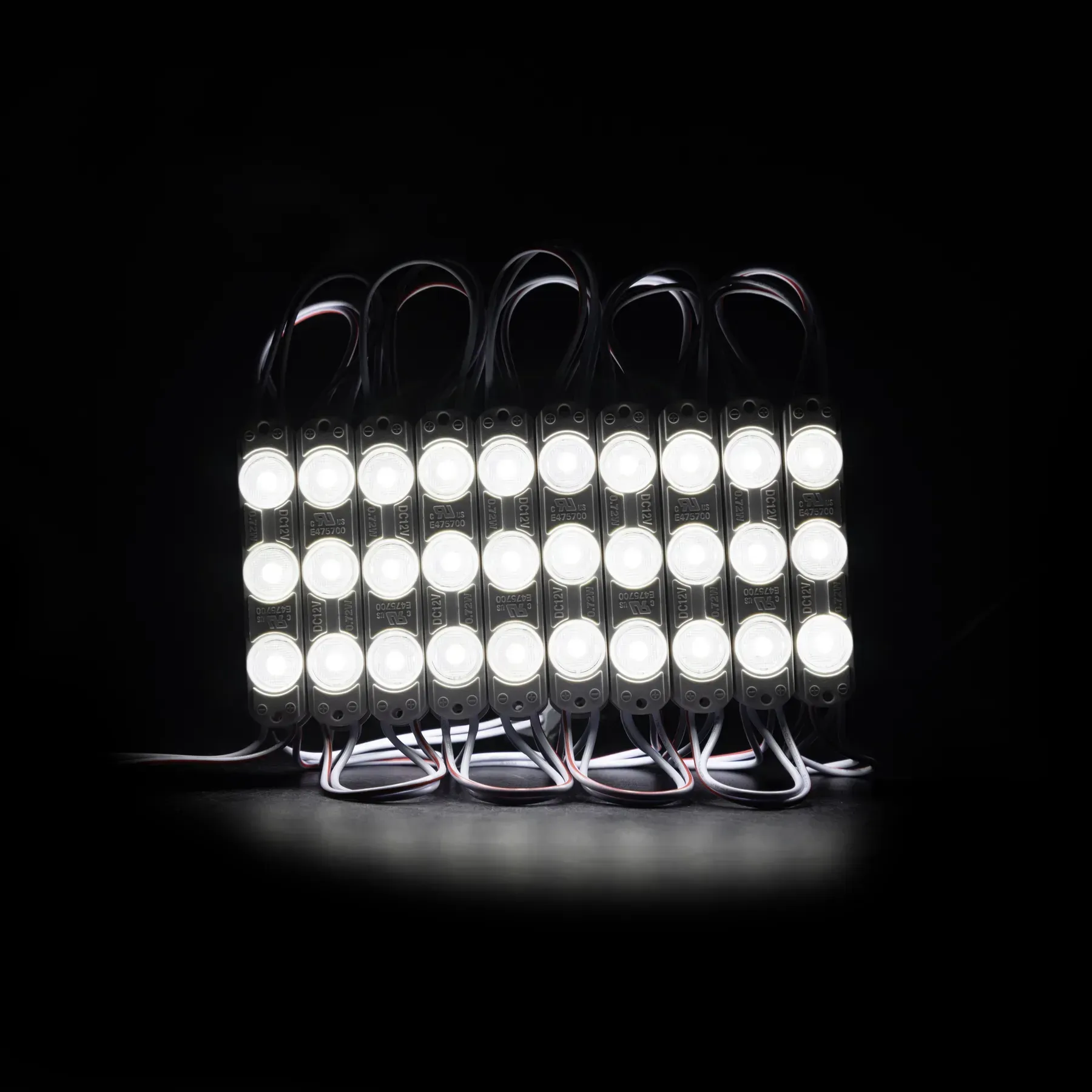 Світлодіодний модуль PROLUM T1 3-діодний 0.72W PROLUM T1, LED модуль, 3 діоди, 0.72W, SMD2835, IP67, холодний білий, світлодіодний модуль 12V, модуль з лінзою, рекламний LED модуль
