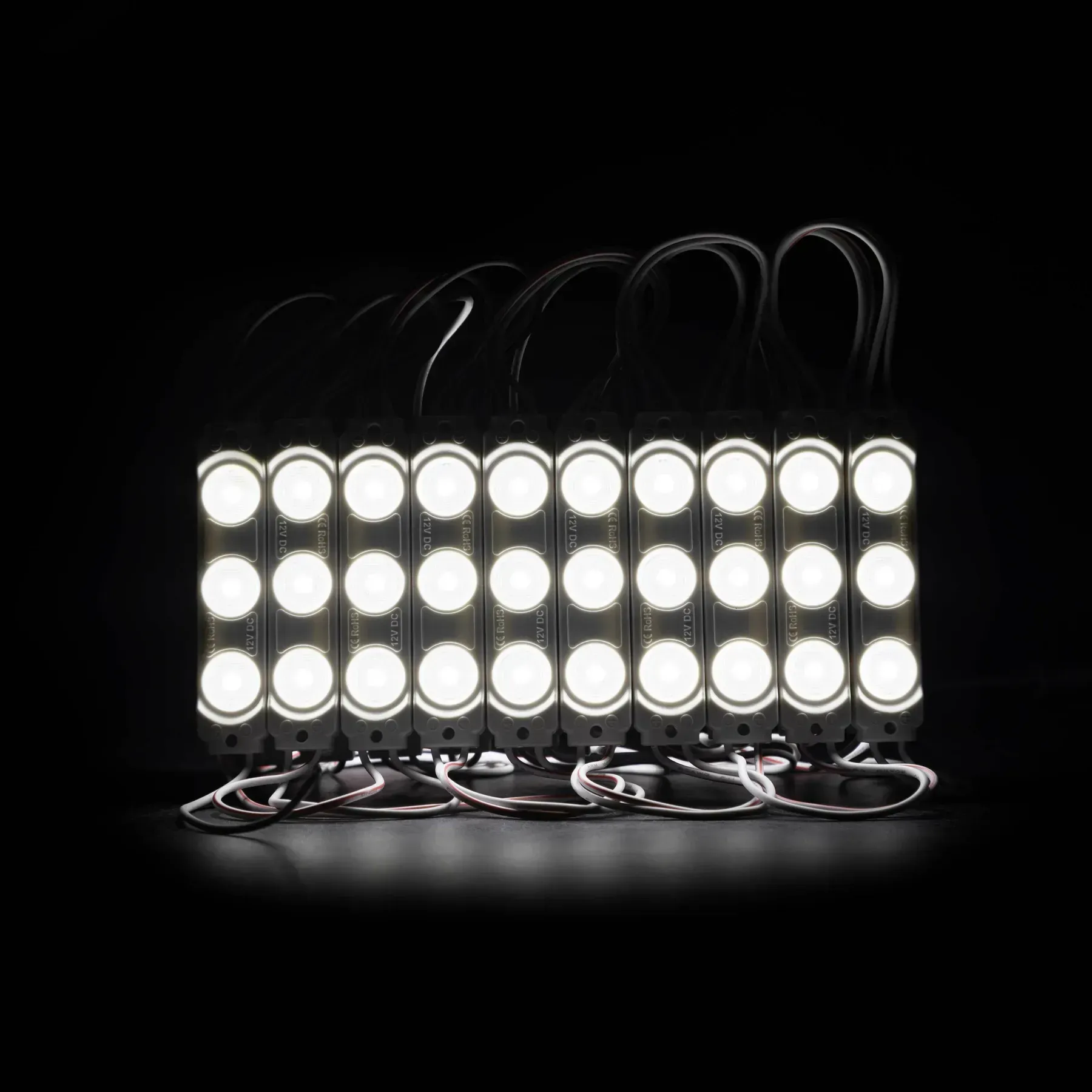 Світлодіодний модуль PROLUM V2 1W SMD2835 PROLUM V2, світлодіодний модуль 1W, LED модуль SMD2835, 12V, IP67, холодний білий 6000K, модуль для реклами, модуль з лінзою, модуль для вивісок, герметичний LED модуль